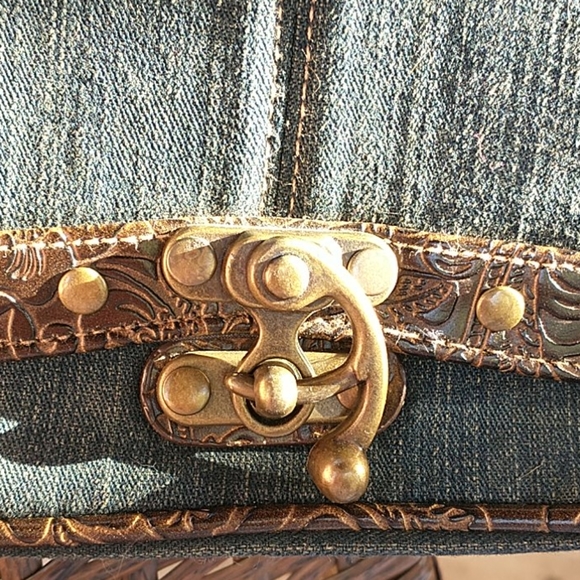 Gorgeous little VINTAGE Denim & Leather Hand Bag - Picture 3 of 9